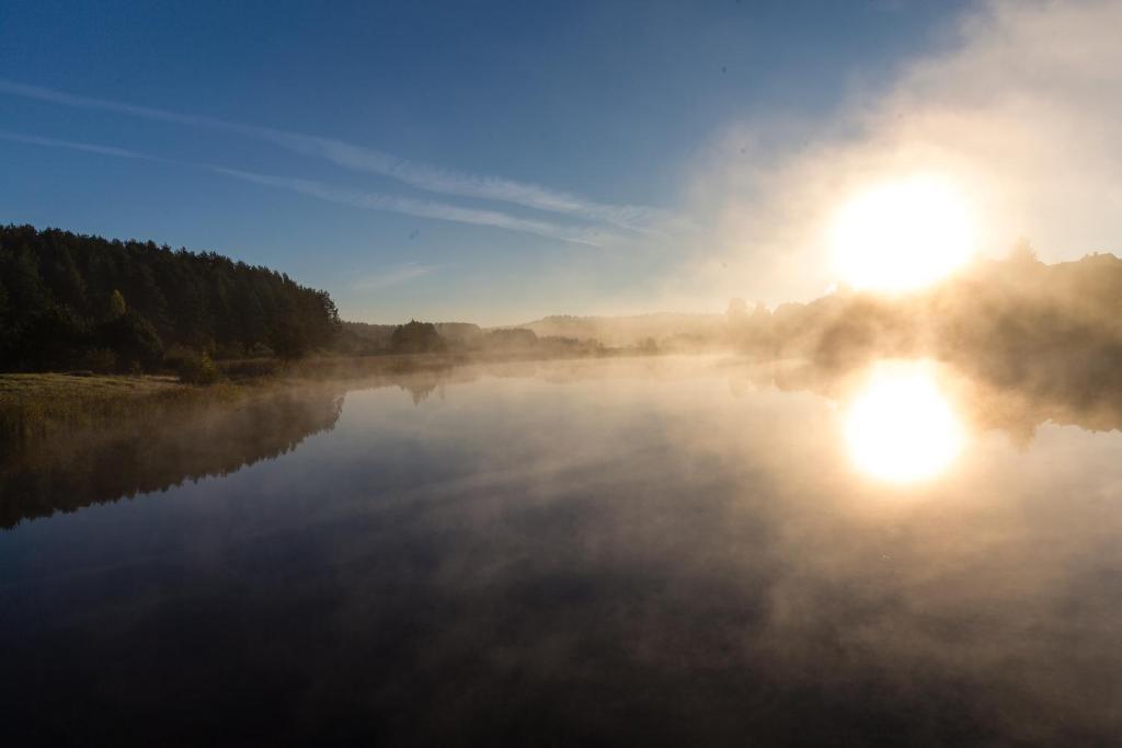 Zuvedra Hotel Ignalina Bagian luar foto